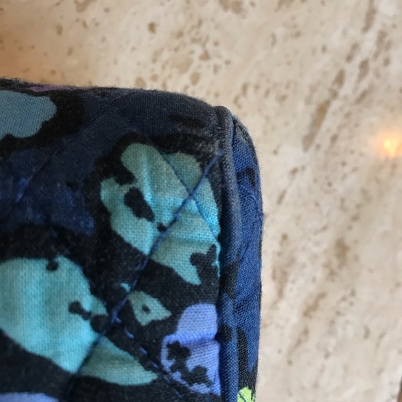 Vera Bradley shoulder bag, multi color floral, 12”x10”x2” adjustable strap. - Picture 12 of 13